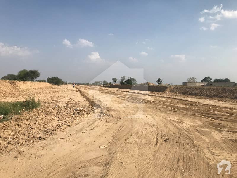 I-15/3 Plot Near By East Service Road Golden Investment