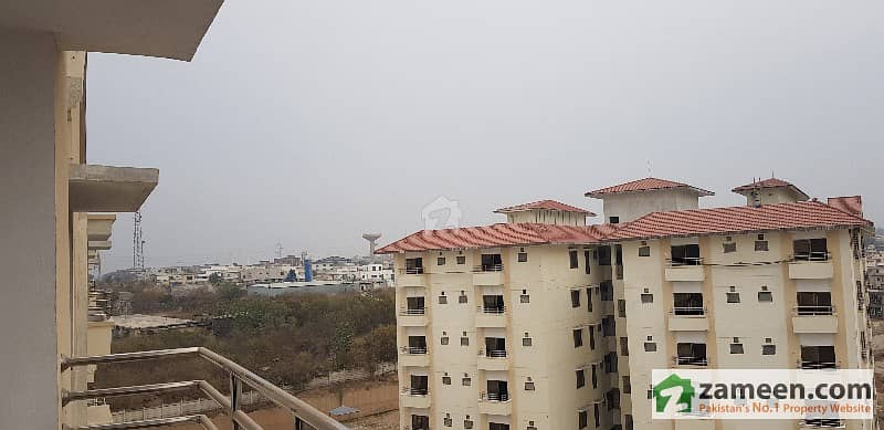 Sector D Brand New 3 Bedroom Flat For Rent
