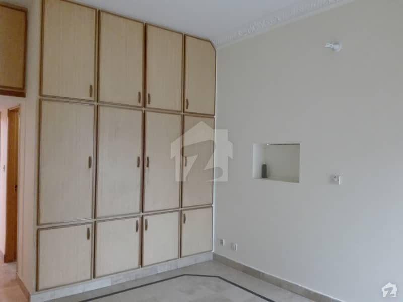 In I-9 Markaz Flat Sized 650 Square Feet For Rent
