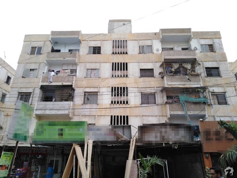 گلشنِ اقبال - بلاک 16 گلشنِ اقبال گلشنِ اقبال ٹاؤن کراچی میں 3 کمروں کا 5 مرلہ فلیٹ 75 لاکھ میں برائے فروخت۔