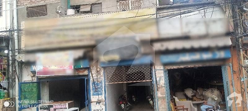 House Of 675 Square Feet In Gulberg 3 - Industrial Sector Is Available