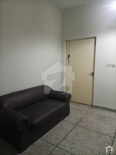1-bed Room's Available Rent For Bachelor In Hot Location