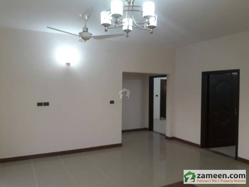 4 Bedroom Full Col Brand New Apartment