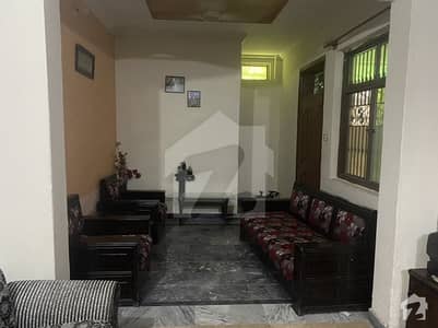 گنگال راولپنڈی میں 5 کمروں کا 6 مرلہ مکان 1.1 کروڑ میں برائے فروخت۔