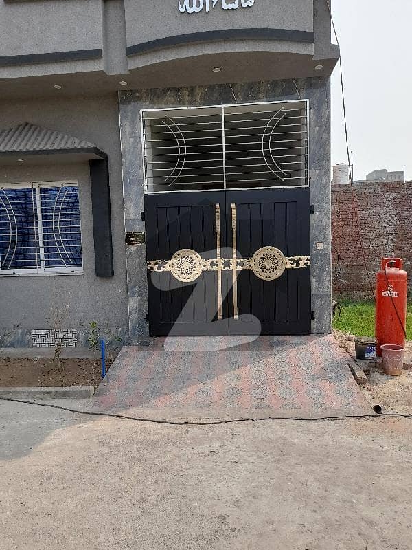 House Of 900 Square Feet Is Available For Rent In Millat Road