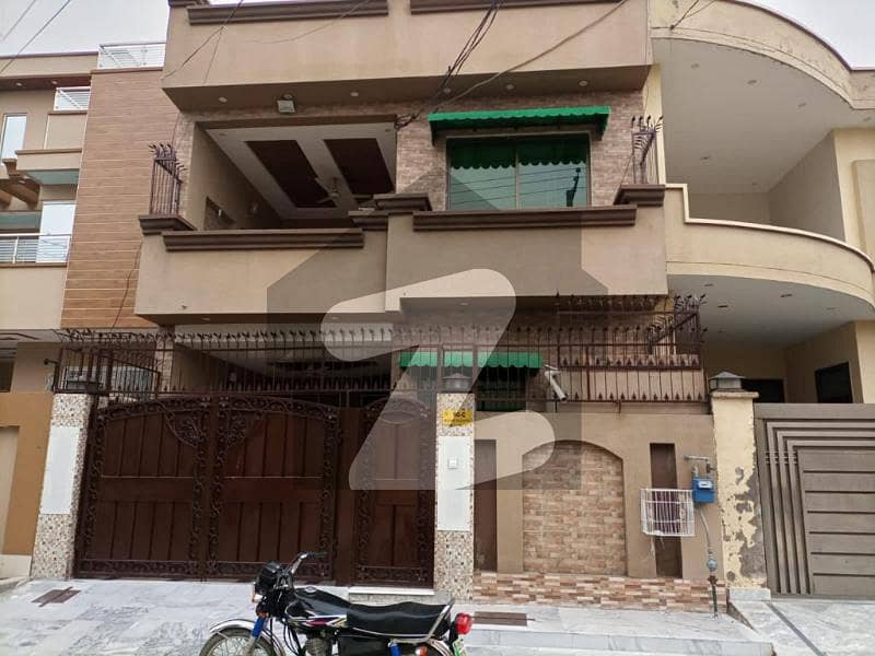 1800 Square Feet House For Sale In Rs. 17,000,000 Only