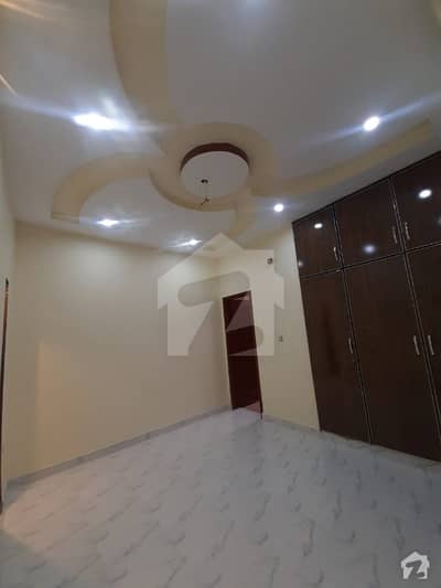 kanal lower portion 3 bed 4 wash room in Good condition at Good approach