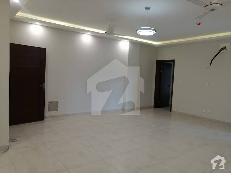 2 Bedrooms Flat Dha Avenue Mall Phase 1