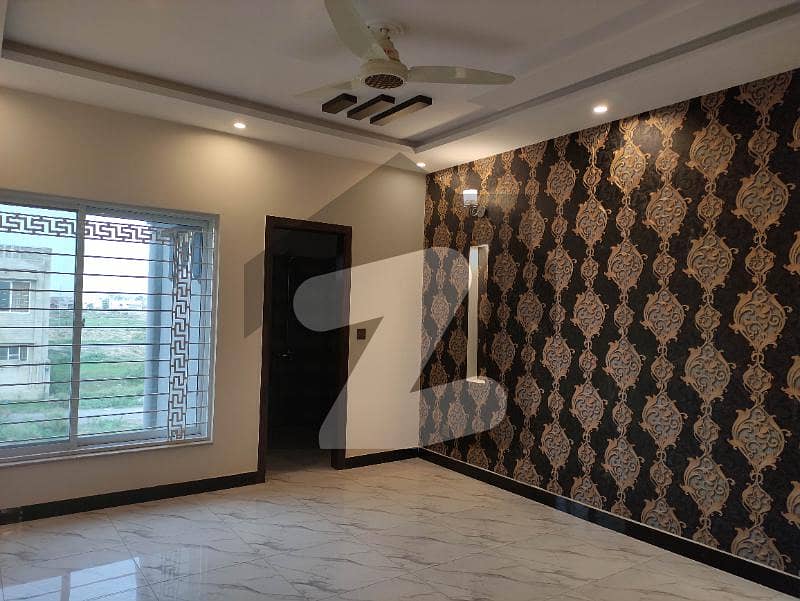 جوبلی ٹاؤن ۔ بلاک اے جوبلی ٹاؤن لاہور میں 2 کمروں کا 10 مرلہ زیریں پورشن 34 ہزار میں کرایہ پر دستیاب ہے۔
