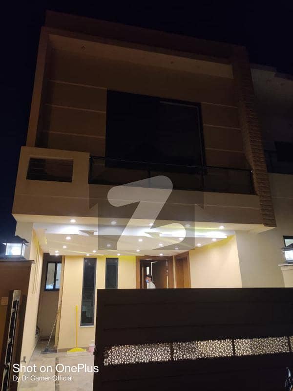 Bahria Town Phase 8, Safari Valley, 7 Marla Double Storey House, Double Unit Outstanding Location Perfectly Construction On Investor Rate