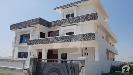 1 Kanal 60 X 90 New 2 Ble Storey House For Rent