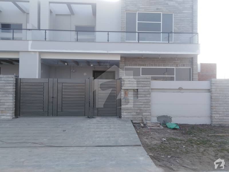 A Perfect House Awaits You In Satiana Road Faisalabad
