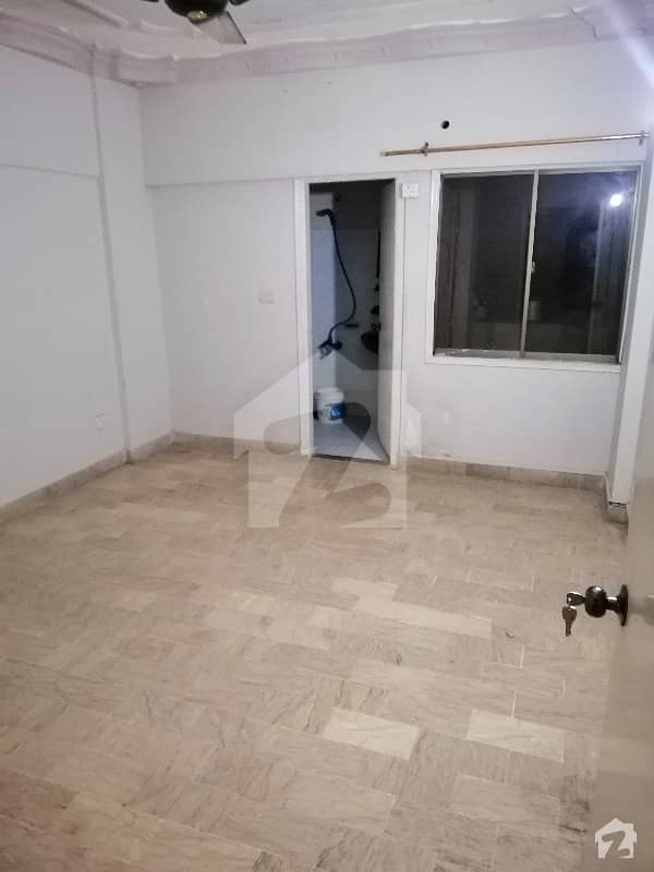 Flat 650 Square Feet For Rent In Clifton - Block 1