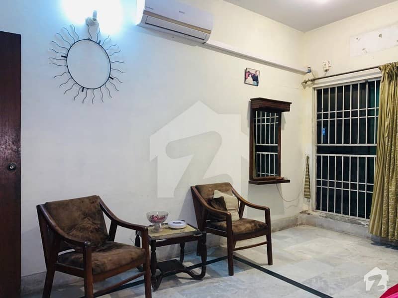 شیرزمان کالونی راولپنڈی میں 4 کمروں کا 8 مرلہ مکان 2.05 کروڑ میں برائے فروخت۔