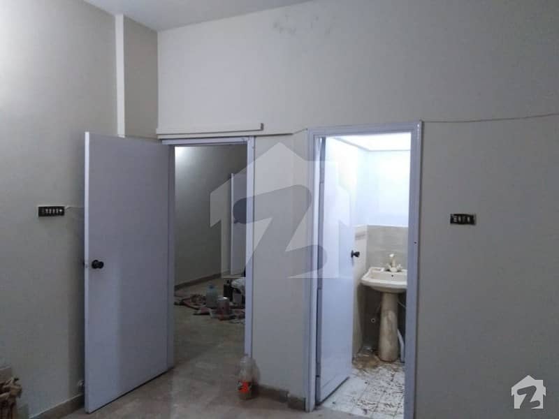 Get A 770 Square Feet Flat For Rent In Latifabad