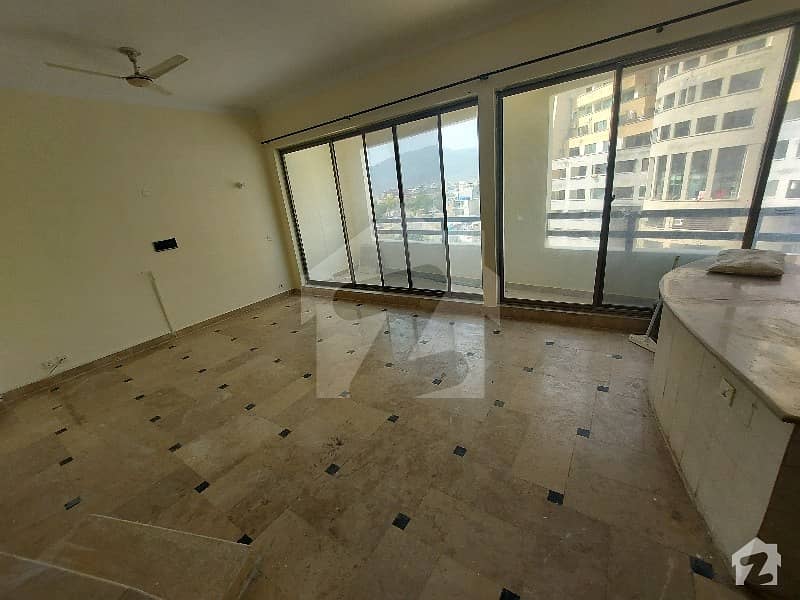 Khudadad Height 4 Bedroom  Tv Lounge Dining Kitchen For Rent