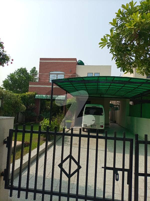 2700 Square Feet House For Sale In Rs. 26,000,000 Only