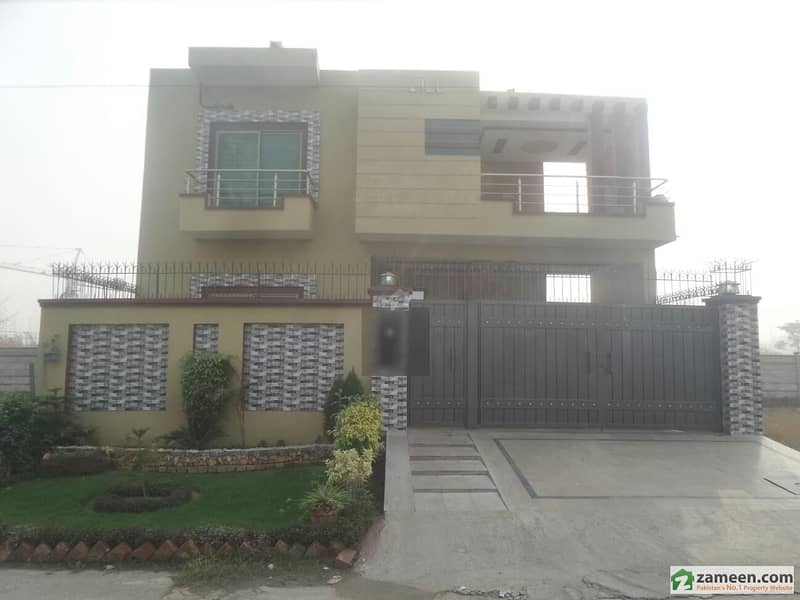 Single Storey Full House Is Available For Sale