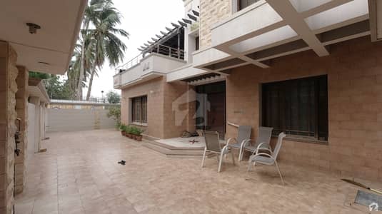 House Is Available For Sale 600 Yd Ground 2 Gulshan-e-iqbal Block 8