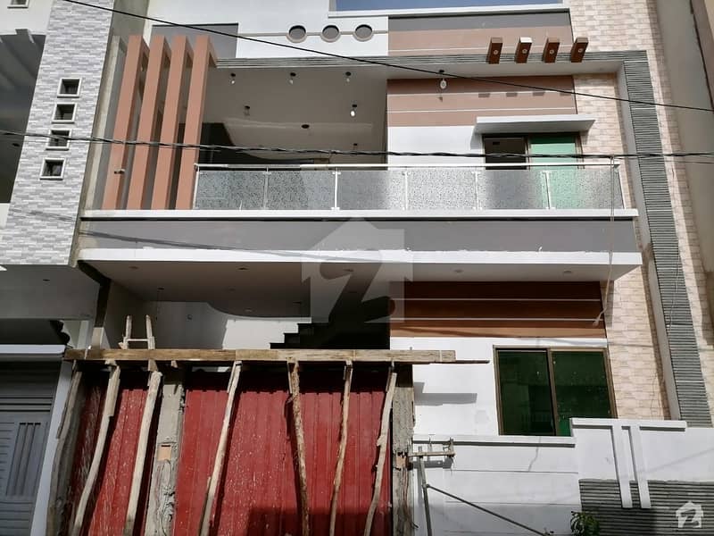 ماڈل کالونی بِن قاسم ٹاؤن کراچی میں 4 کمروں کا 5 مرلہ مکان 2.2 کروڑ میں برائے فروخت۔