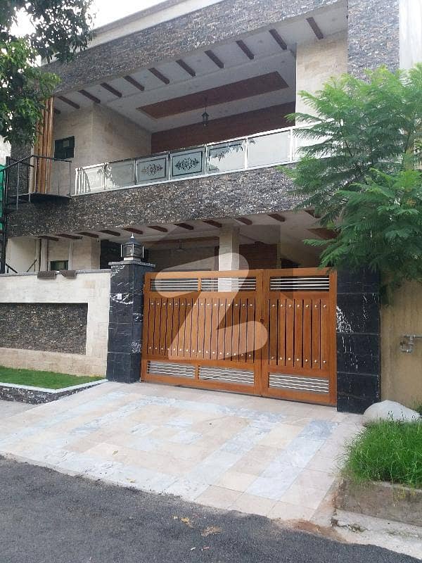 G830*70,brand New House For Sale G8, Islamabad ID31821436