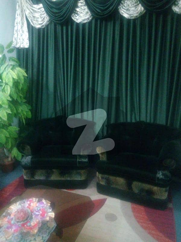 جوہر چورنگی روڈ گلشنِ اقبال ٹاؤن کراچی میں 2 کمروں کا 5 مرلہ فلیٹ 55 لاکھ میں برائے فروخت۔