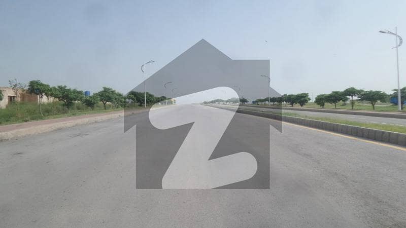 2250 Square Feet Residential Plot Is Available In Bahria Town Phase 8 - Eden Lake View Block