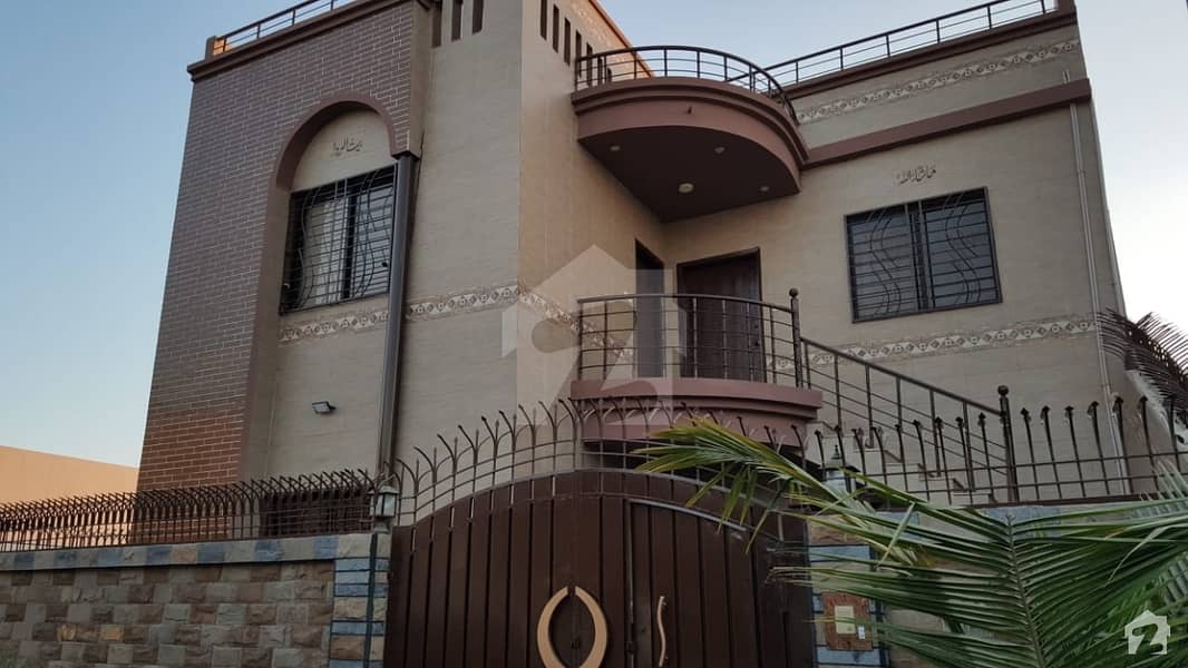 240 Square Yards West Open Furnished Corner Luxury Bungalow Is Available For Sale In Saima Arabian Villas