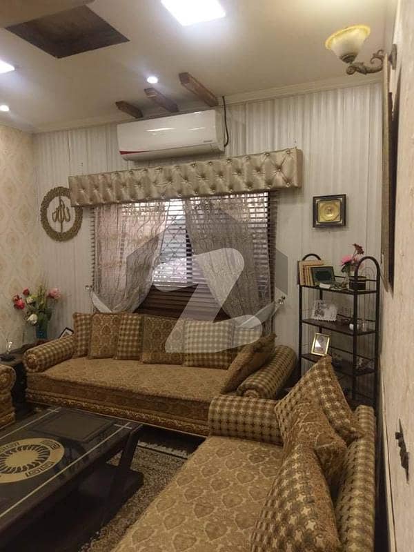 پنجاب کوآپریٹو ہاؤسنگ ۔ بلاک سی پنجاب کوآپریٹو ہاؤسنگ سوسائٹی لاہور میں 4 کمروں کا 10 مرلہ مکان 2 کروڑ میں برائے فروخت۔
