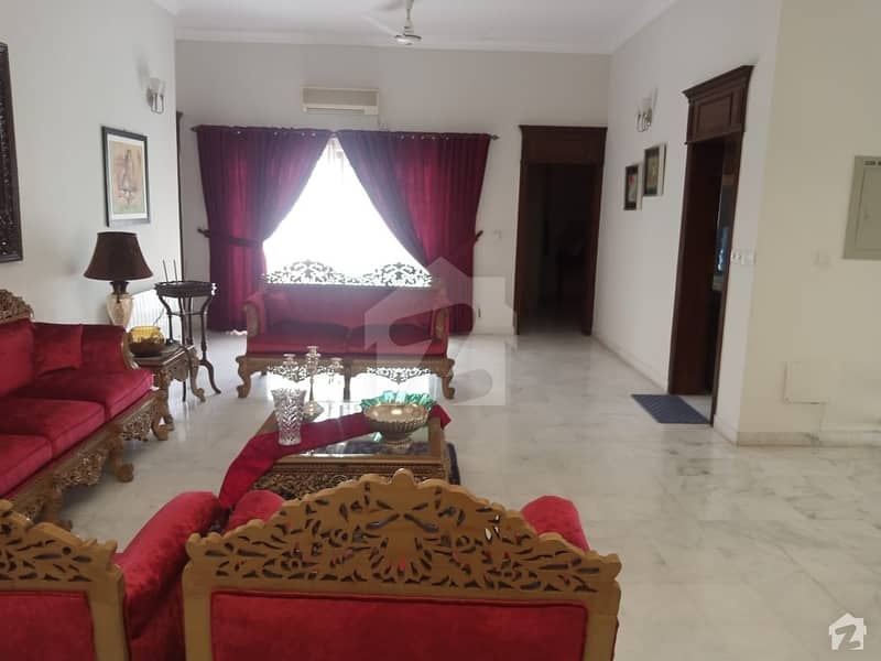 Great House Available In Islamabad For Sale