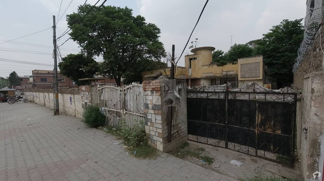 In Saidpur Road Commercial Plot For Sale Sized 41 Marla