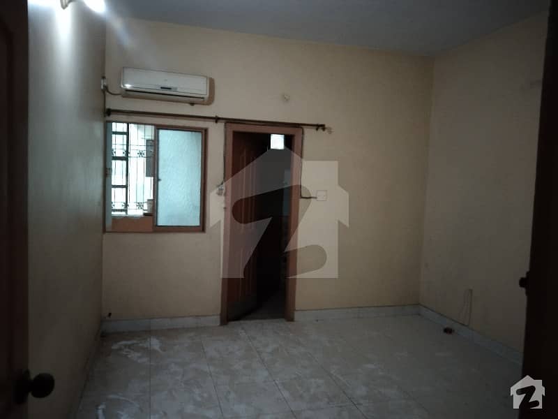 3 Bed Drawing Dining Portion Rent Nazimabad 3 H