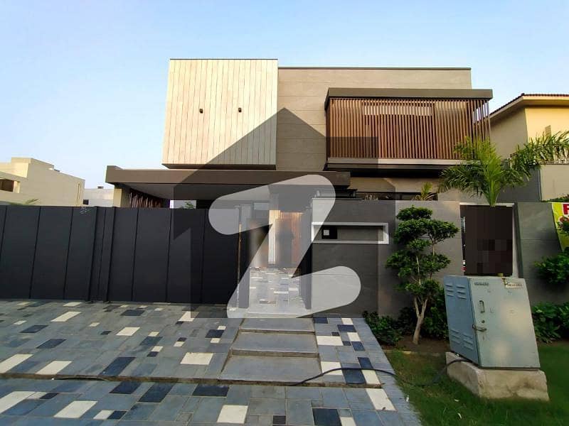 1 Kanal Brand New Luxurious Mazhar Munir Design House For Sale In Dha Phase 5.