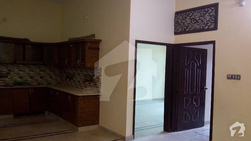 Portion For Rent 200 Yard West Open 3 Bedrooms Drawing Tv Launge In Scheme 33