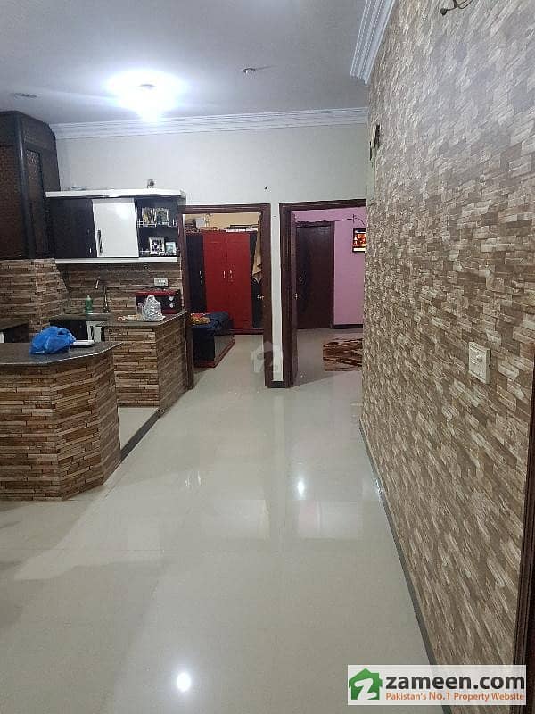 1st Floor Near Farzana Dawakhana Portion For Sale