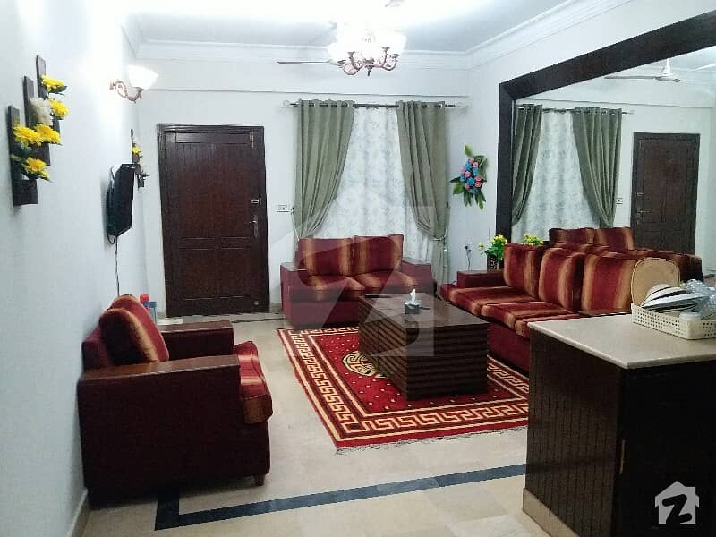 Luxury Outclass Fully Furnished 1 Bedroom Flat Available For Rent