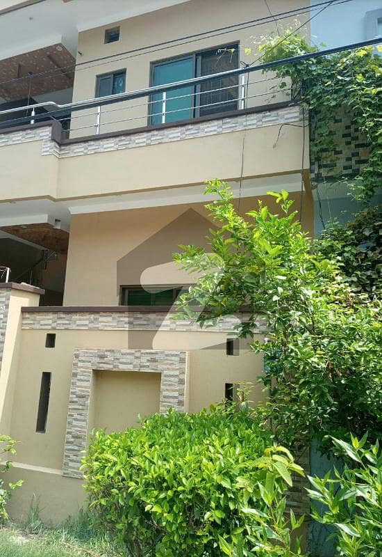 10 Marla Double Storey Owner Build Solid Construction Ideal Location House 10 Marla Double Storey Owner Build Solid Construction Ideal Location House