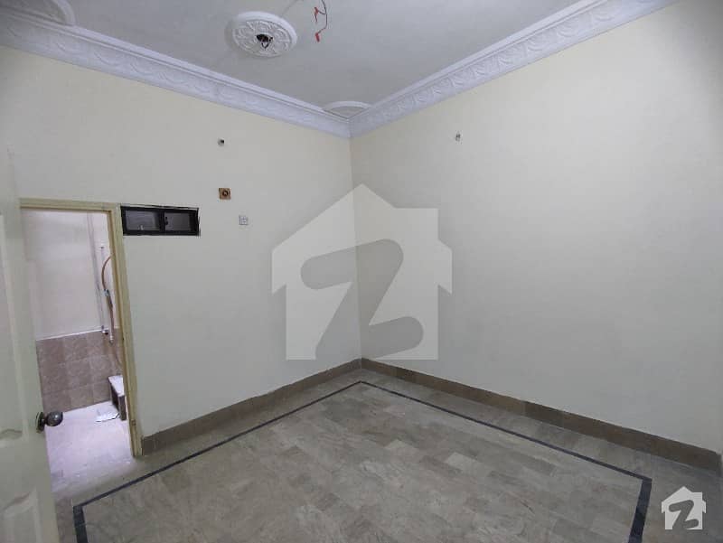 2 Bed Lounge 1st Floor For Rent