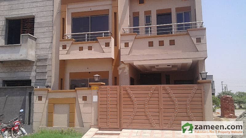 224 AA Block 5 Marla House Double Story for sale in Canal Gardens. Prime Location Reasonable price