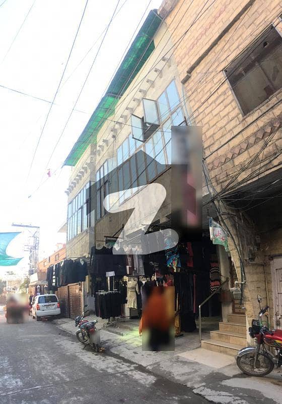 افشاں کالونی راولپنڈی میں 10 مرلہ عمارت 3.95 کروڑ میں برائے فروخت۔