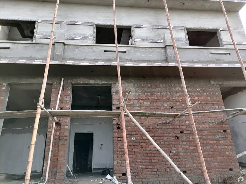 باٹا پور لاہور میں 2 کمروں کا 2 مرلہ مکان 23 لاکھ میں برائے فروخت۔