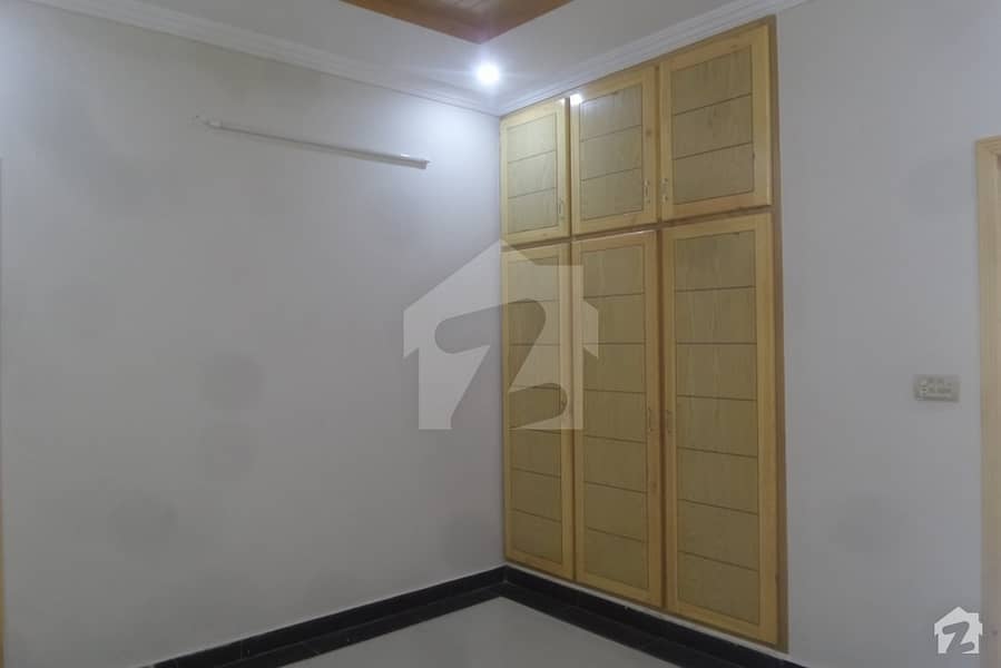 7 Marla Spacious House Is Available In Khayaban-e-Tanveer For Rent