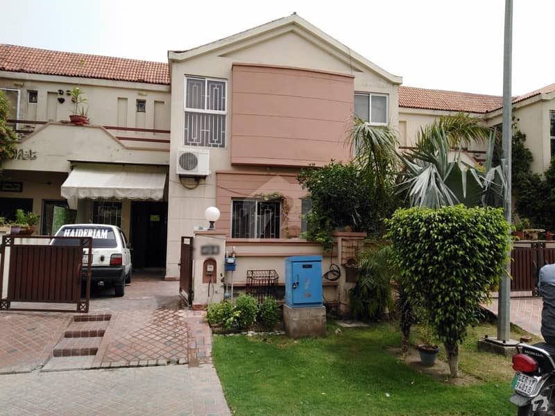امپیریل گارڈن ہومز پیراگون سٹی لاہور میں 3 کمروں کا 5 مرلہ مکان 50 ہزار میں کرایہ پر دستیاب ہے۔