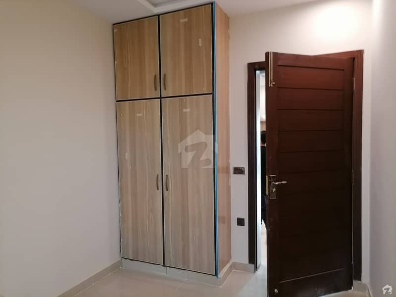 نشیمنِ اقبال فیز 2 نشیمنِ اقبال لاہور میں 6 کمروں کا 1 کنال مکان 2.85 کروڑ میں برائے فروخت۔
