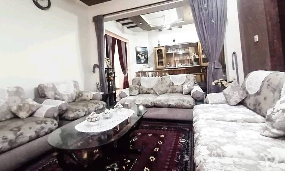 او پی ایف ہاؤسنگ سکیم لاہور میں 5 کمروں کا 1 کنال مکان 4.5 کروڑ میں برائے فروخت۔
