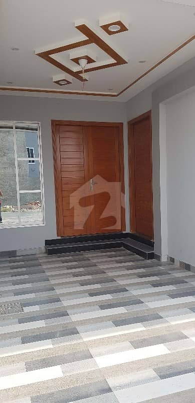 A Ground Floor 5 Marla New Portion For Rent