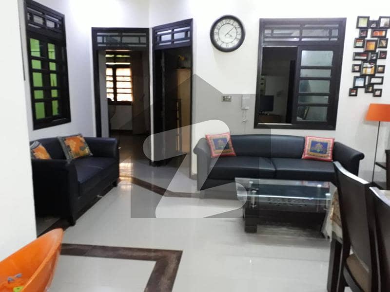 6 Bed Dd 280 Sq. yards Bungalow For Sale In Jauhar VIP Block 14