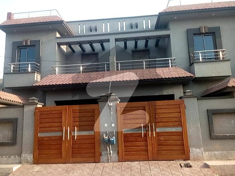 A Complete Furnished House At A Prime Location In Minimum Price