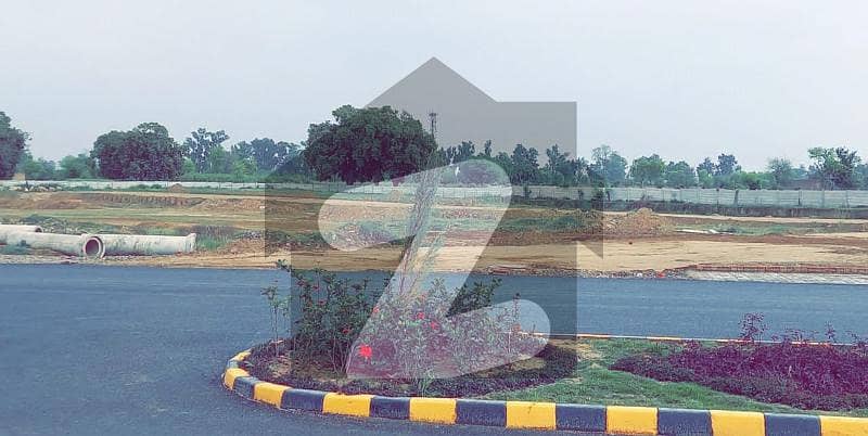 الکبیر فیز 2 - بلاک سی الکبیر ٹاؤن - فیز 2 الکبیر ٹاؤن رائیونڈ روڈ لاہور میں 5 مرلہ کمرشل پلاٹ 1.8 کروڑ میں برائے فروخت۔