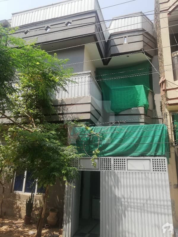 حیات آباد فیز 6 حیات آباد پشاور میں 4 کمروں کا 3 مرلہ مکان 1.3 کروڑ میں برائے فروخت۔